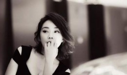 闫妮爆料上大学了吗视频,大学时光的甜蜜回忆